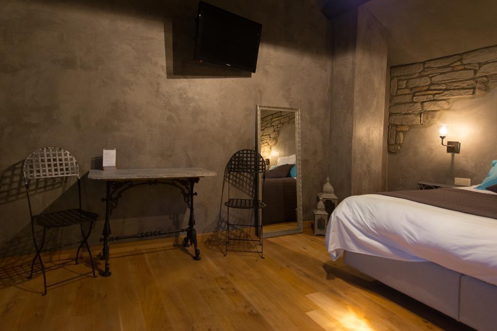 Les Du Vivier, D'hôtes Et - à 100m - Couette-café